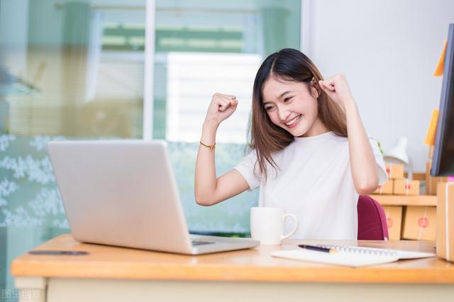 女孩上班技能提升与职业发展指南，初学者与进阶者的步骤教程视频